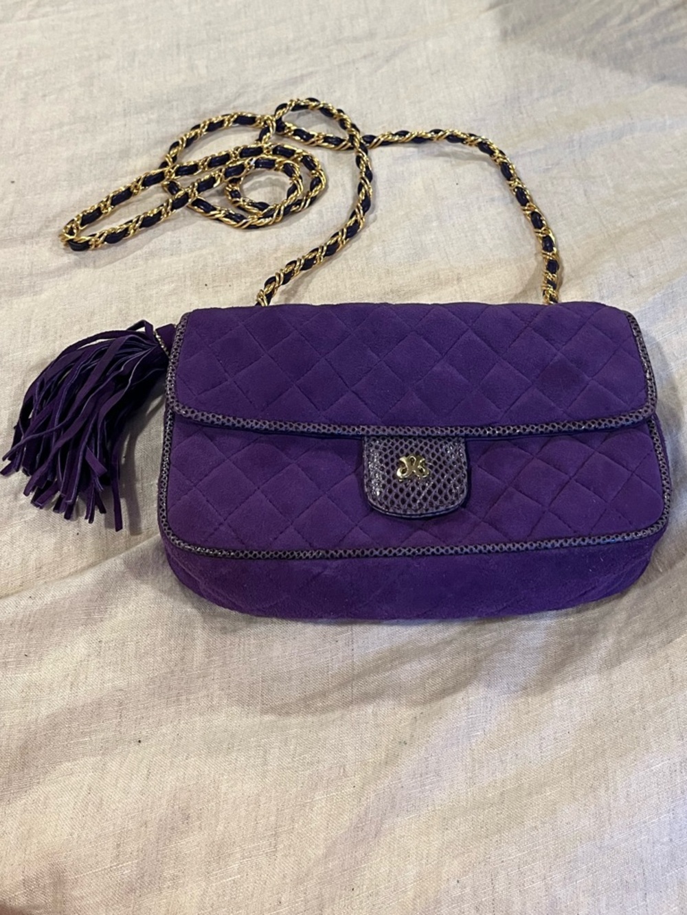 Vtg Jay Herbert Suede Quilted Crossbody with Tassel and Chain Strap
